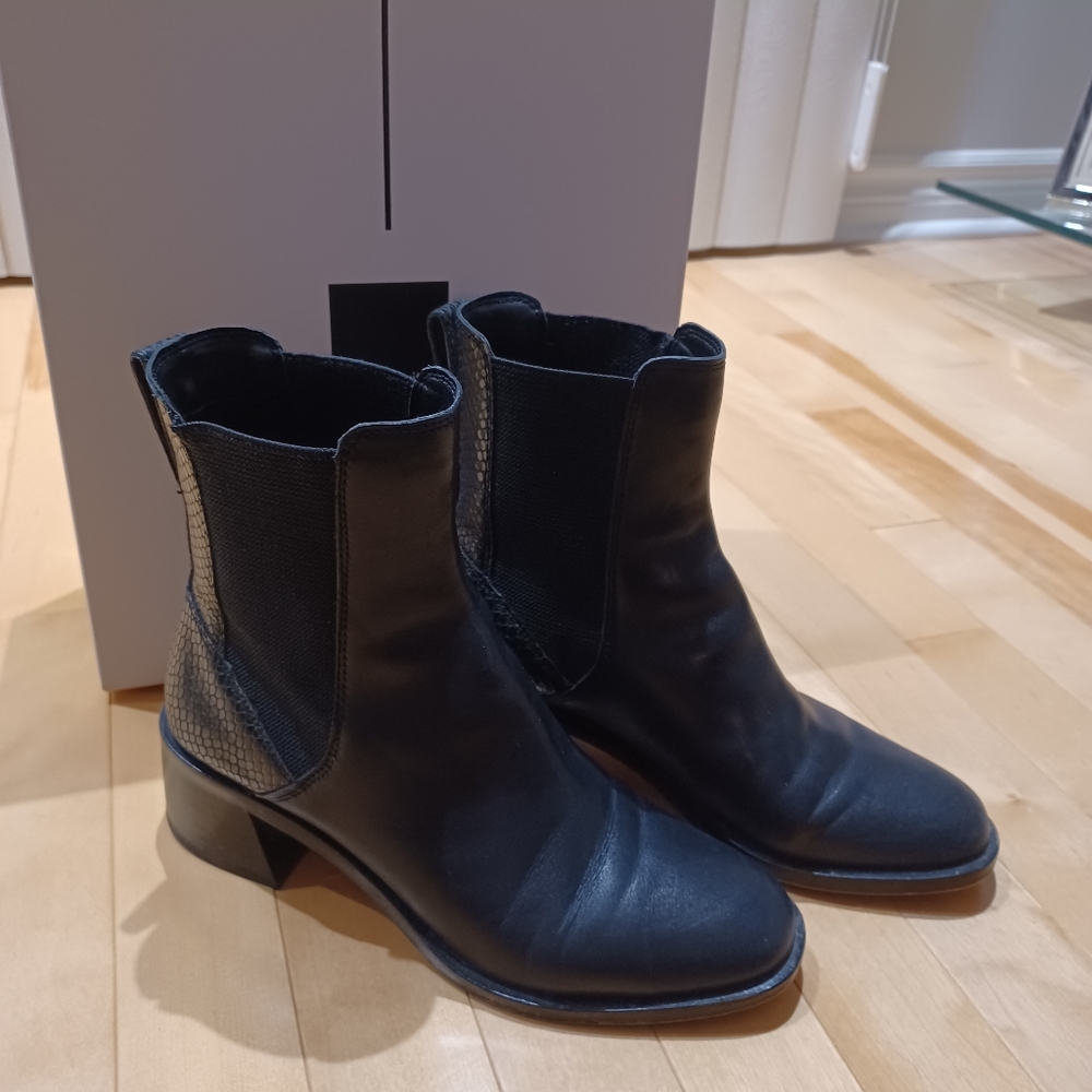 Dolce Vita black ankle boots
